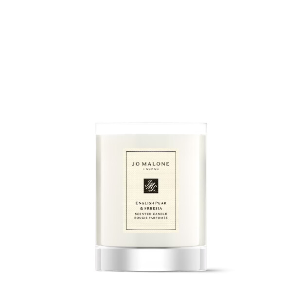 bougie parfumée à la poire anglaise et au freesia