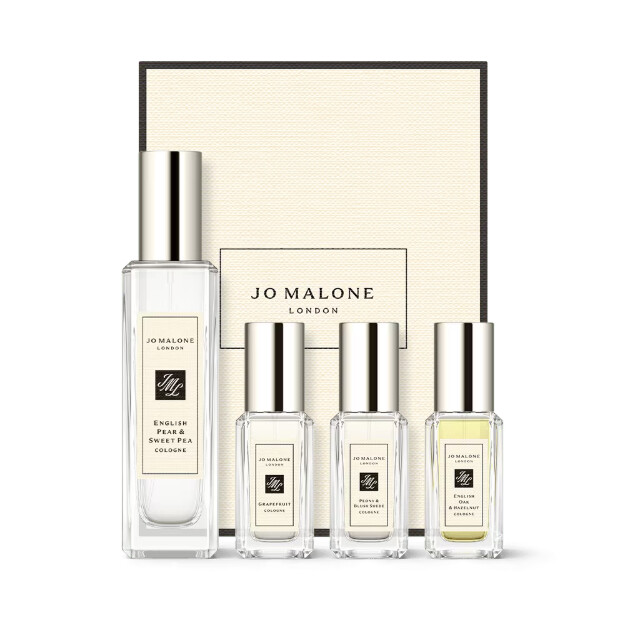 collection de parfums superposés poire anglaise et pois de senteur